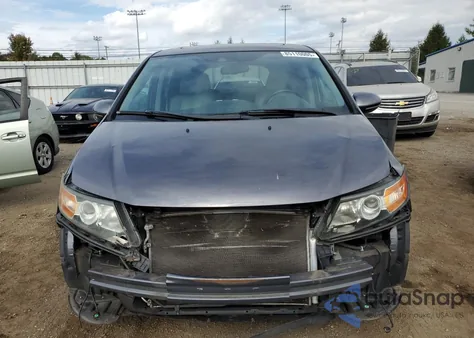 2015 Honda Odyssey Touring из США, поврежденный, VIN 5FNRL5H93FB093539